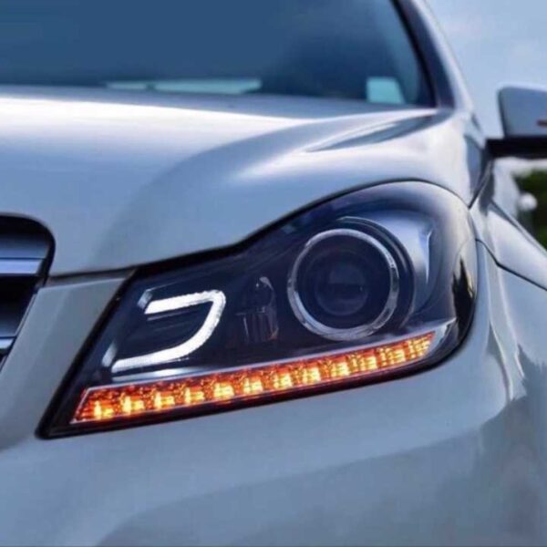 Mercedes W204 C Serisi (Makyajlı Kasa) Uyumlu Led Far