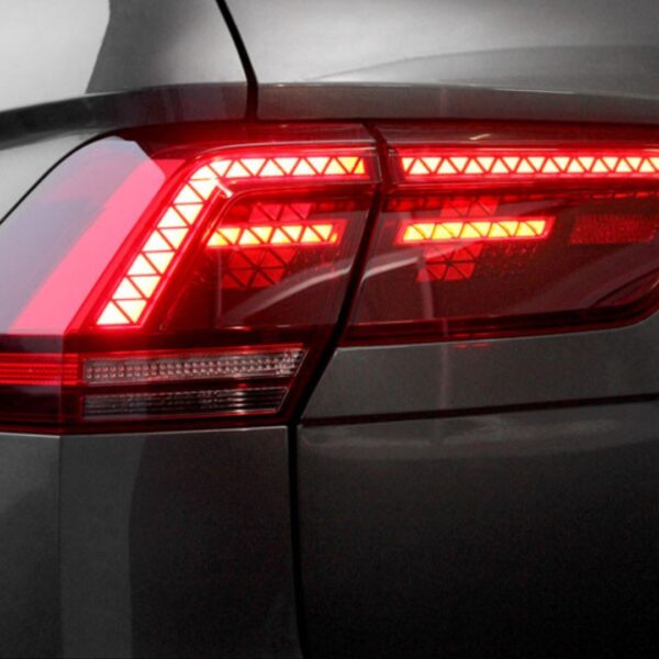 Volkswagen Tiguan (2016-2021)  Uyumlu Highline Led Stop