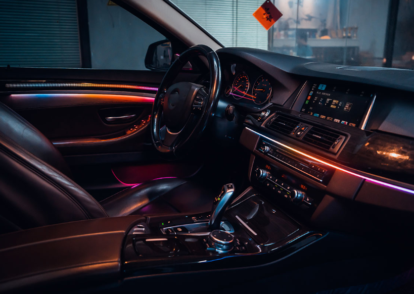bmw-5-serisi-f10-2012-2017-arac-ici-ambiyans-aydinlatma-seti-64-renk-7088-1.png